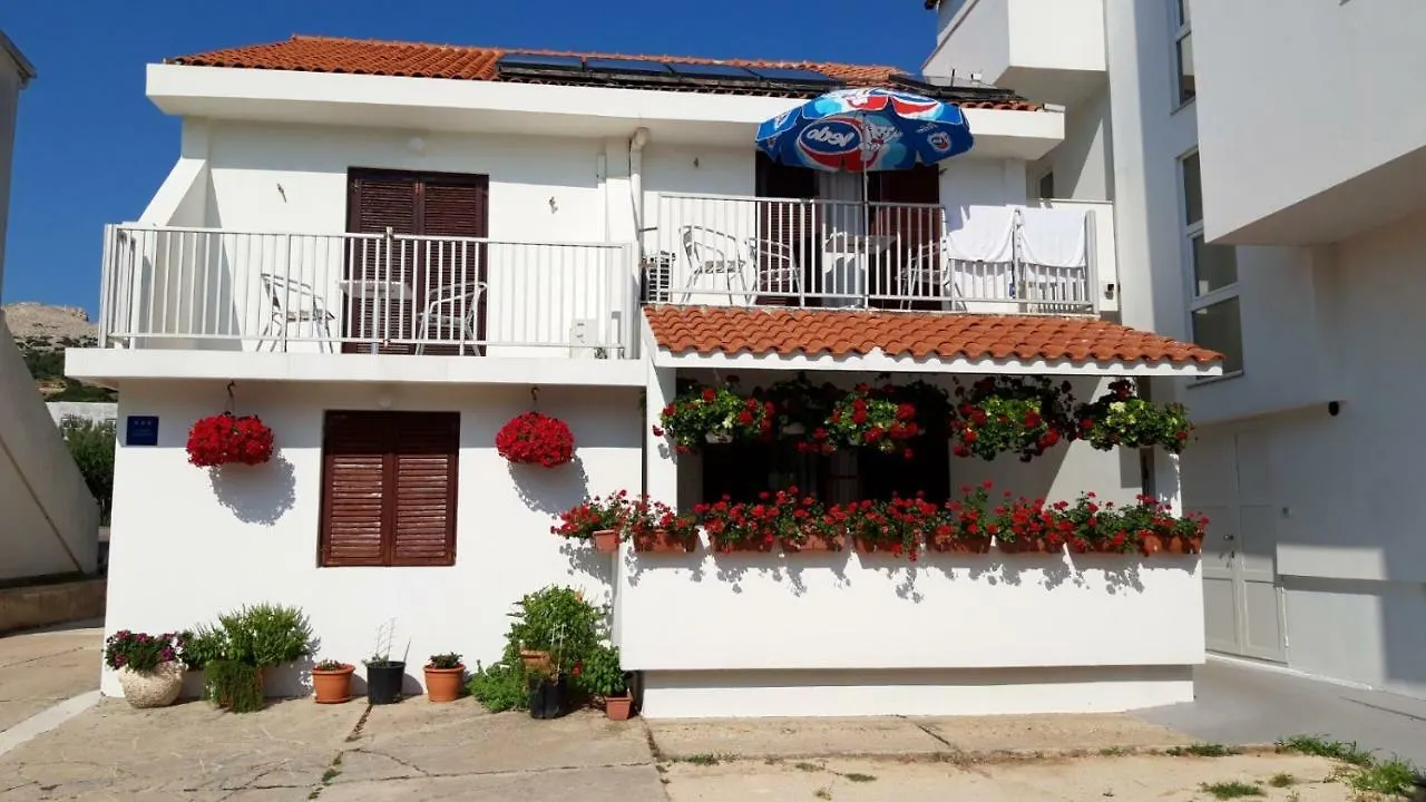 Apartments Magdalena Pag Town